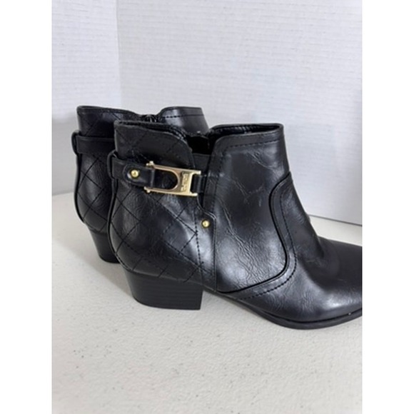 NEW!! "UNISA" Black‎ W/Gold Buckle Ankle Boot Work Shoes Office  Dress SZ 8.5 - Picture 10 of 14